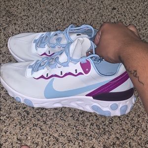Nike react element running shoes!
